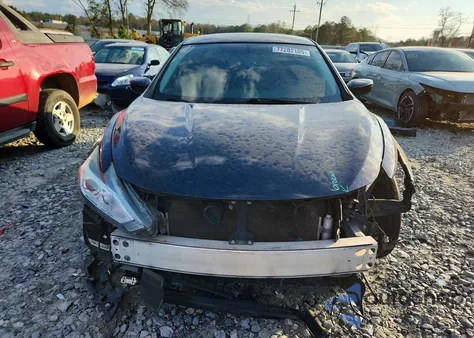 2018 Nissan Altima 2.5 z USA, uszkodzony, nr VIN 1N4AL3AP7JC130162